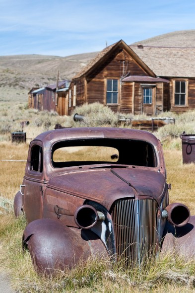 Long abandoned car