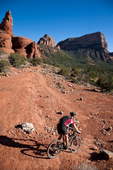 Linkup trail between the chapel and Llama, Sedona