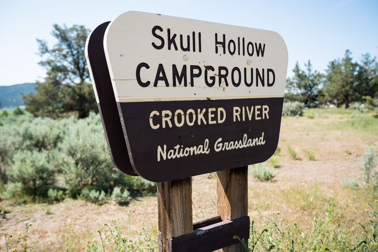 An alternative to Smith Rock camping area (it's free), but it's 7 miles away and without amenities. For the Gray Butte ride it's the start of the off-road.