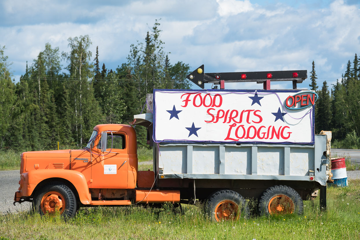 The next day was mostly flat and gently rolling sealed highway – a novelty after the first two weeks of the trip.