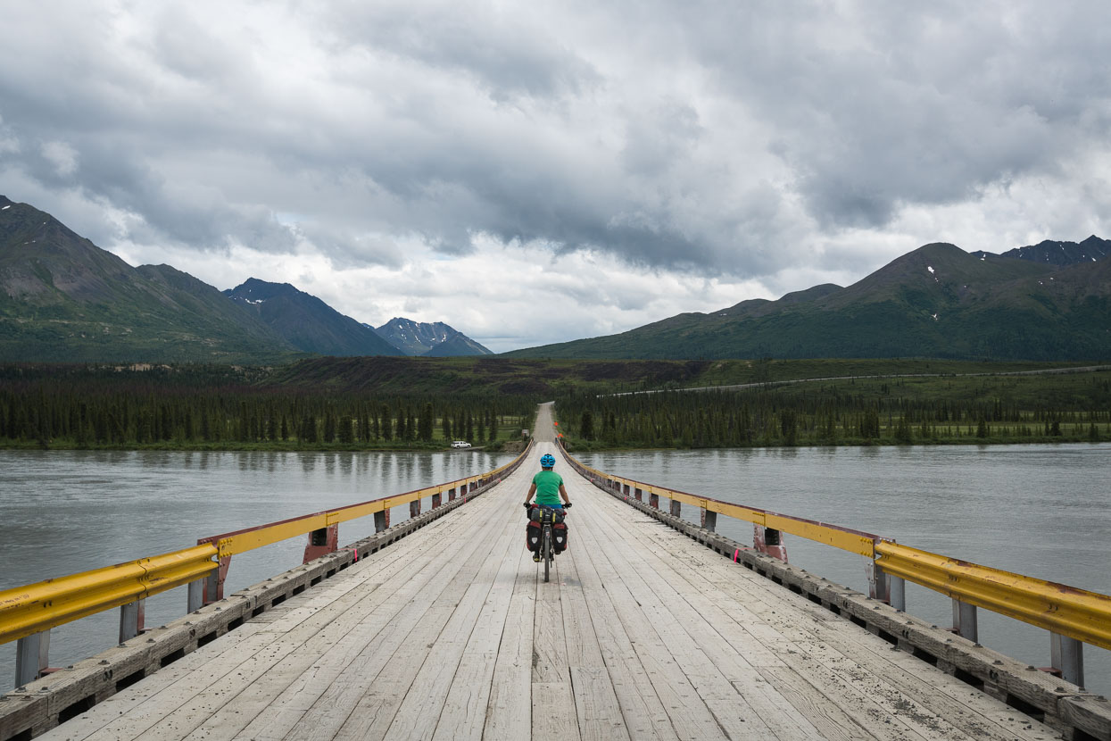 Crossing the Susitna River; yet another impossibly big body of water.