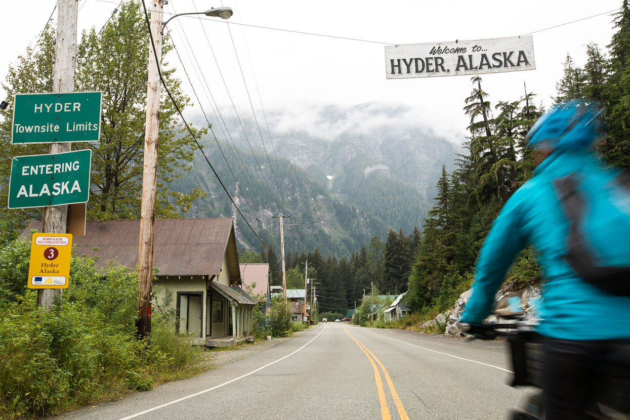 Just a few kilometres round the harbour from Stewart it's possible to enter the township of Hyder, in Alaska. There is a Canada controlled border post here, but entry into Hyder is unmonitered and casual. You do need your passport to come back though! We biked through Hyder twice, while heading up valley in hope of seeing bears fishing for salmon.