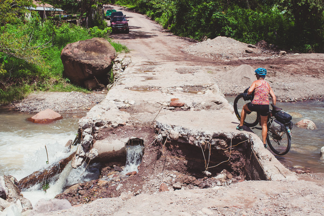 Honduras: Copan – La Ceiba, Highlux Photography