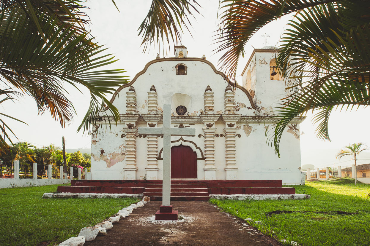 Honduras: Copan – La Ceiba, Highlux Photography