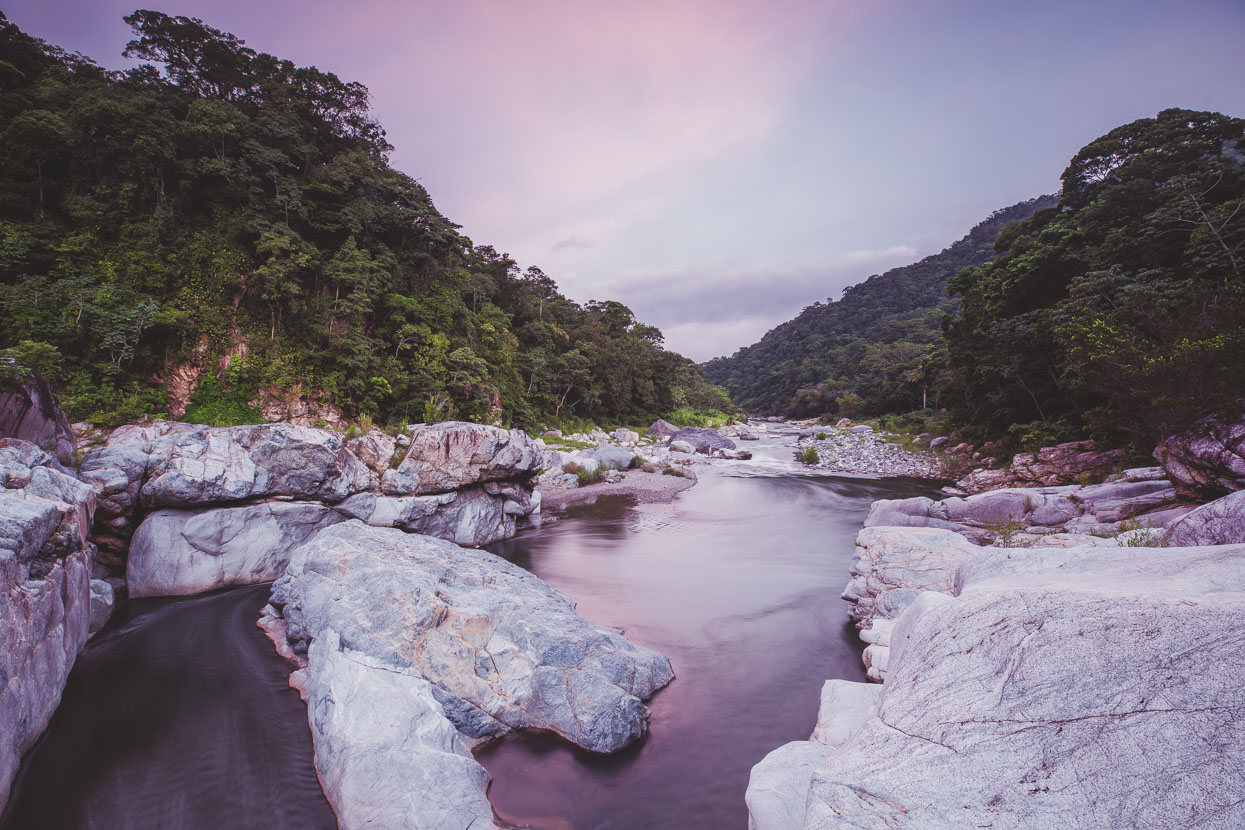 Honduras: Copan – La Ceiba, Highlux Photography