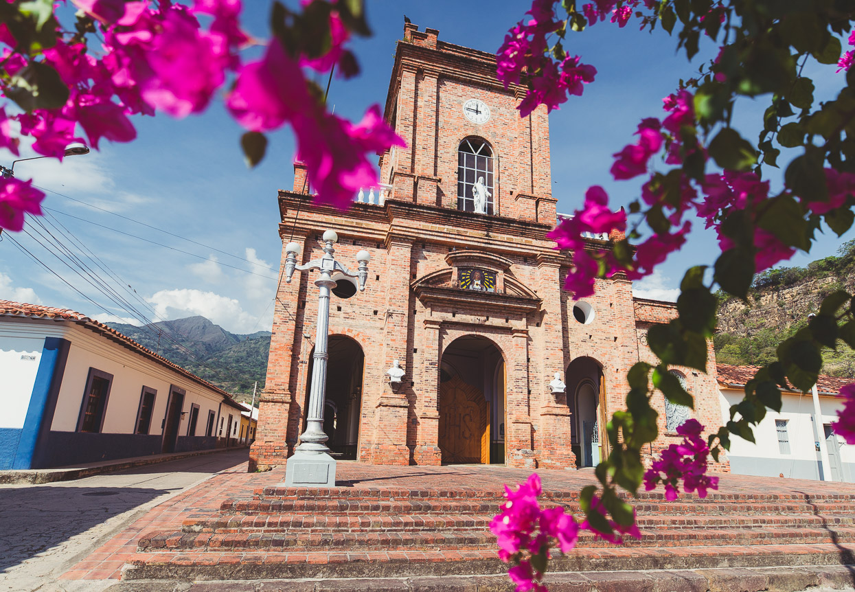 Colombia: Zapatoca – San Gil, Highlux Photography