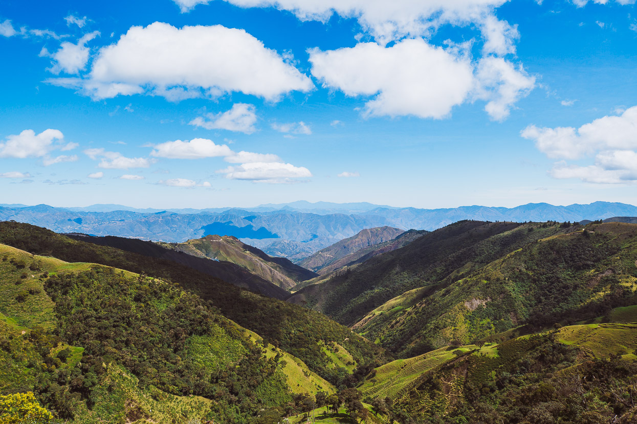 Ecuador: Cuenca – La Balsa, Highlux Photography