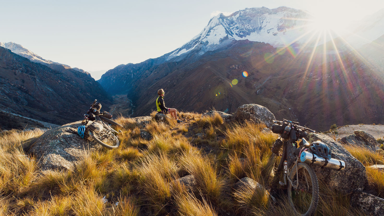 Perú: Carhuaz – Huaraz via Punta Olímpica & Quebrada Honda