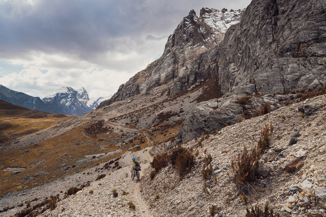 Perú: Huallanca – Oyon, Bikepacking the Cordillera Huayhuash, Highlux Photography