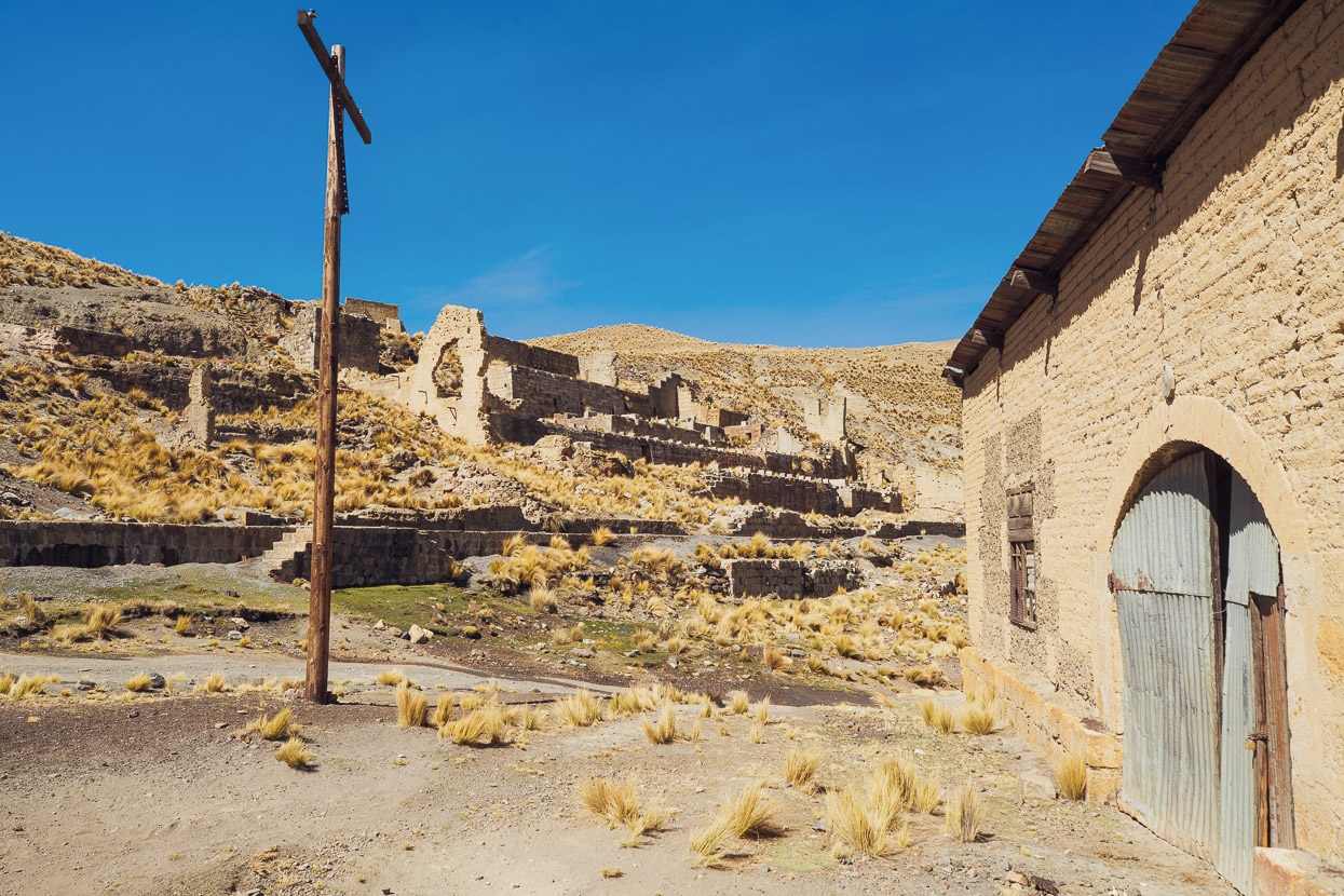 Bolivia: San Juan de Chachacomani – La Paz via Mama Coca, Highlux Photography