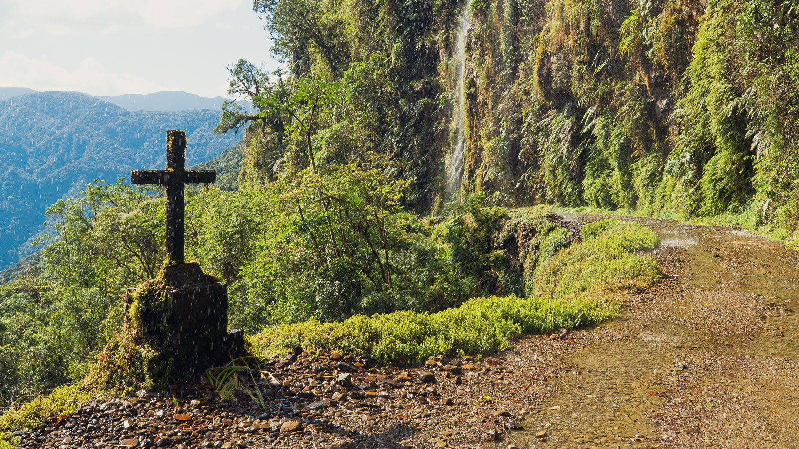 Bolivia: Bikepacking the El Choro Trek & the Death Road