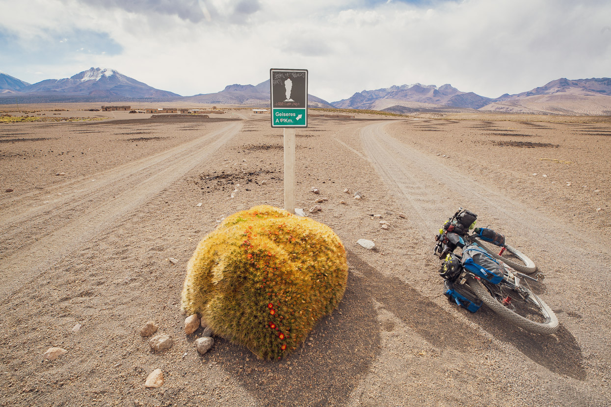 Bolivia: Patacamaya – Putre (Chile) via Volcán Sajama, Highlux Photography