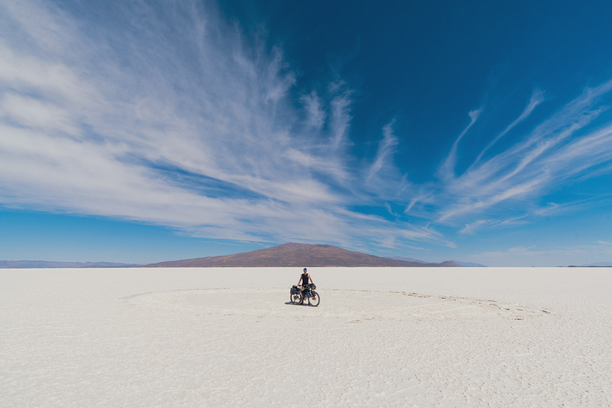 Bolivia: Pisiga Bolivar – Uyuni via Salar de Uyuni, Highlux Photography