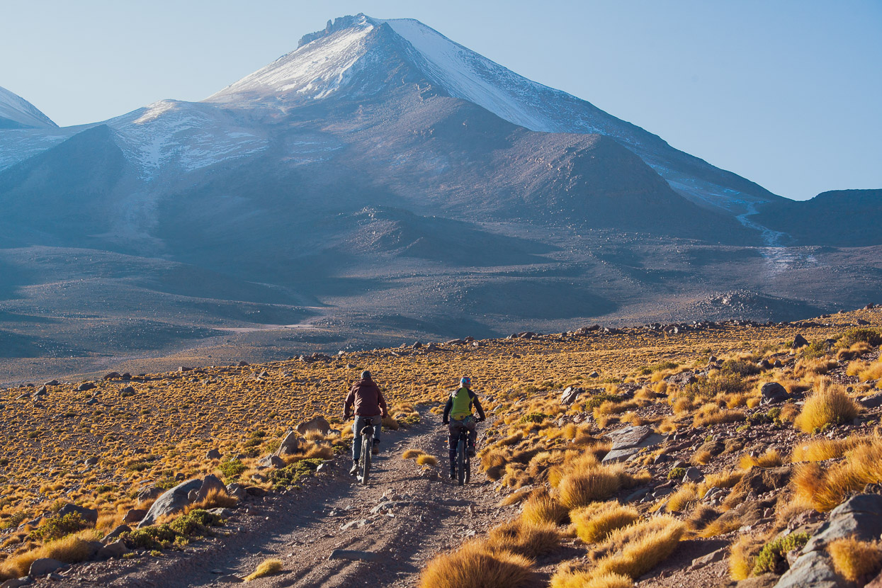 Bolivia/Chile: Uyuni – San Pedro de Atacama via Lagunas Route &#038; Volcan Uturuncu, Highlux Photography