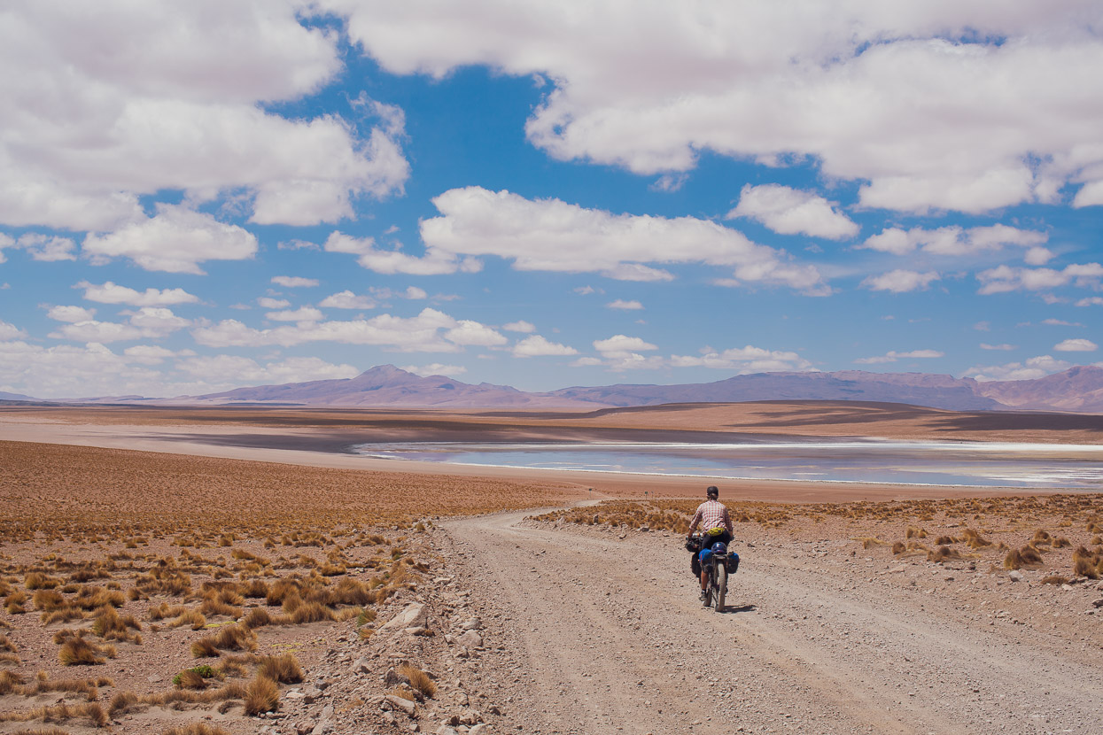 Bolivia/Chile: Uyuni – San Pedro de Atacama via Lagunas Route &#038; Volcan Uturuncu, Highlux Photography