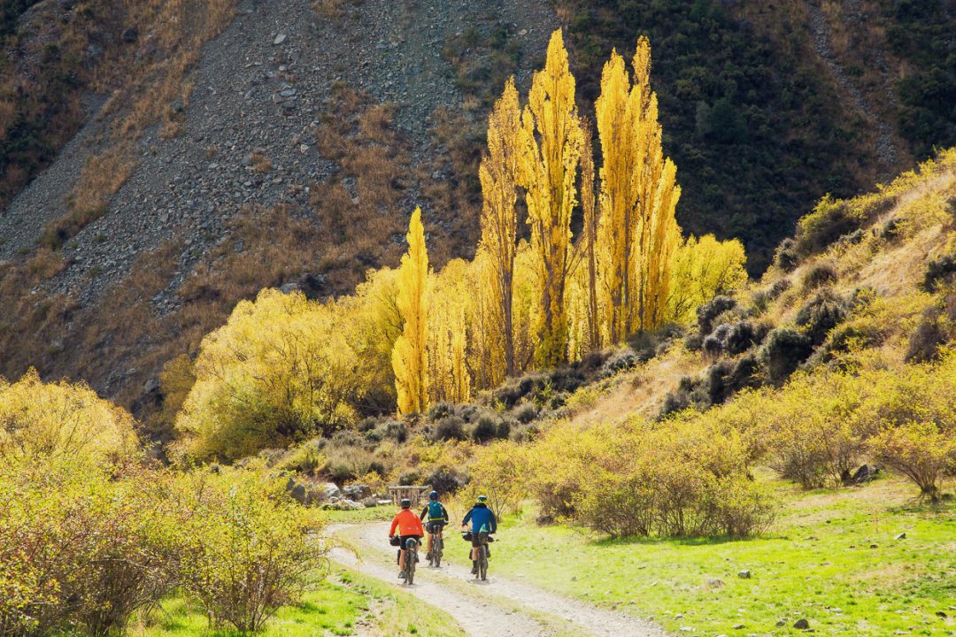 New Zealand: Blind Saddle &#038; Clarence River Bikepacking, Highlux Photography