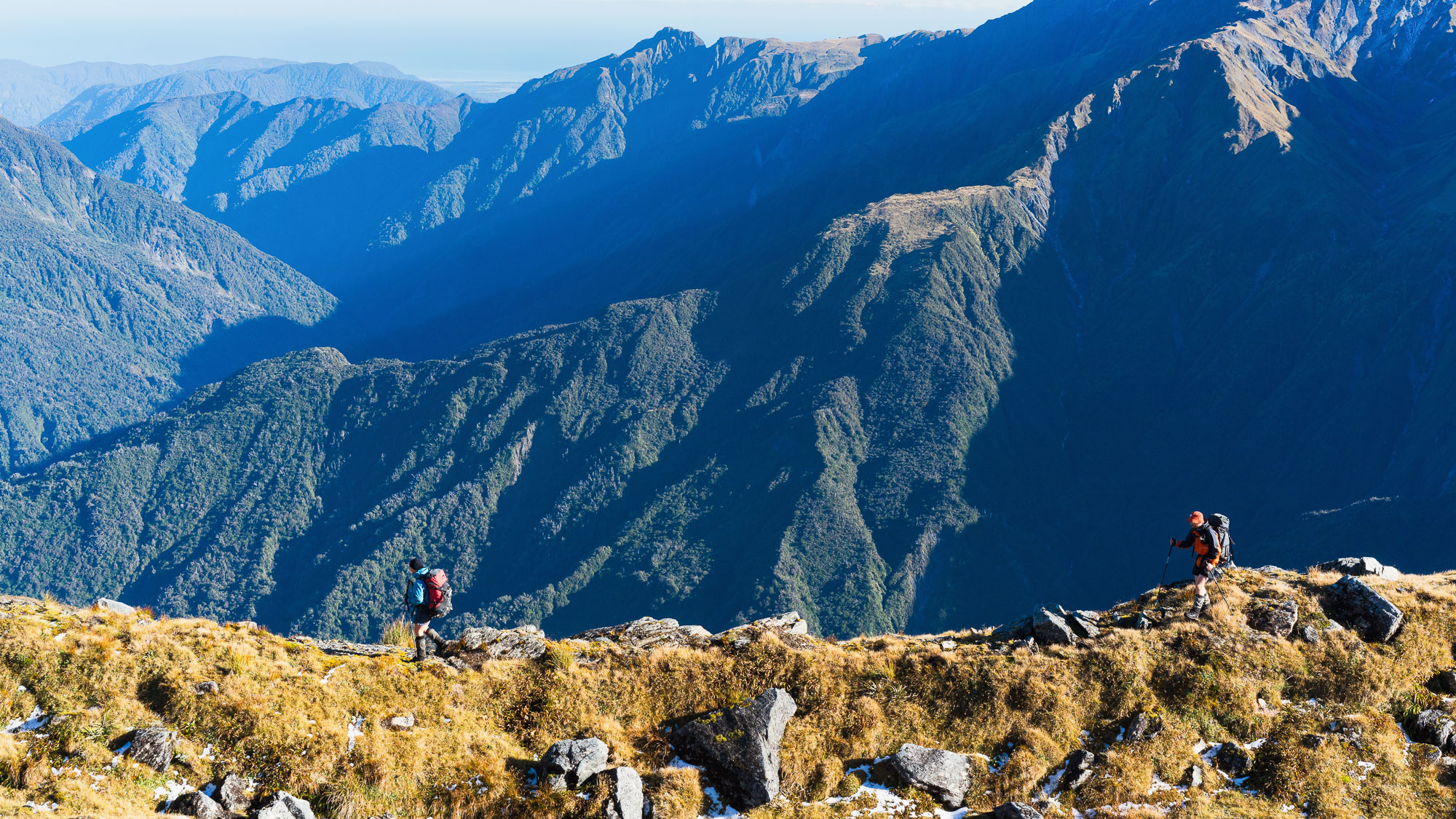 Tramping Browning Pass and Hokitika Saddle to Sir Robert Hut